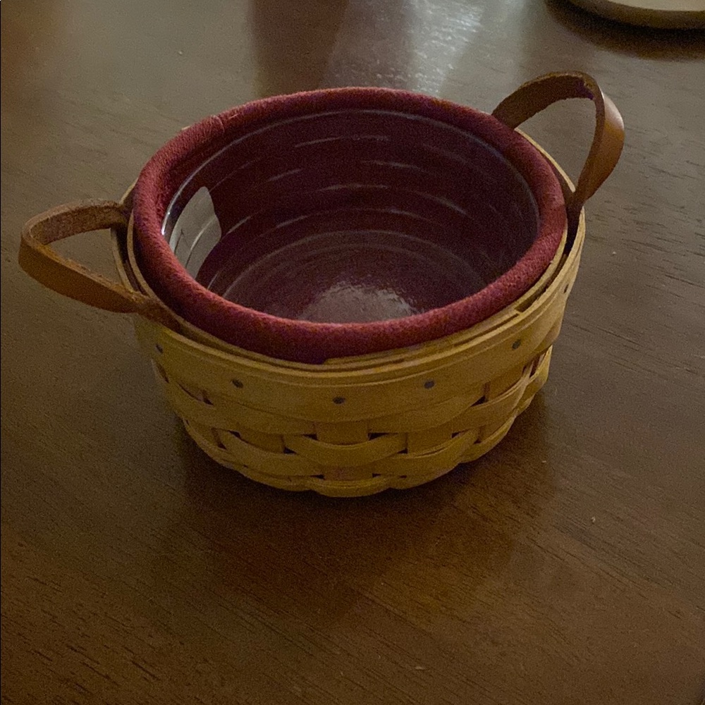 Longaberger saffron Basket with Handles - Red and Brown